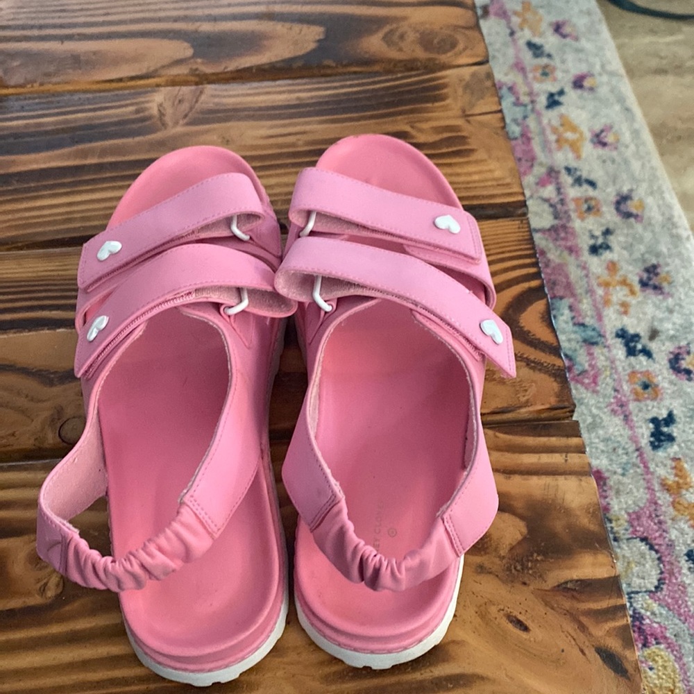 Stoney clovers x target pink sandles
